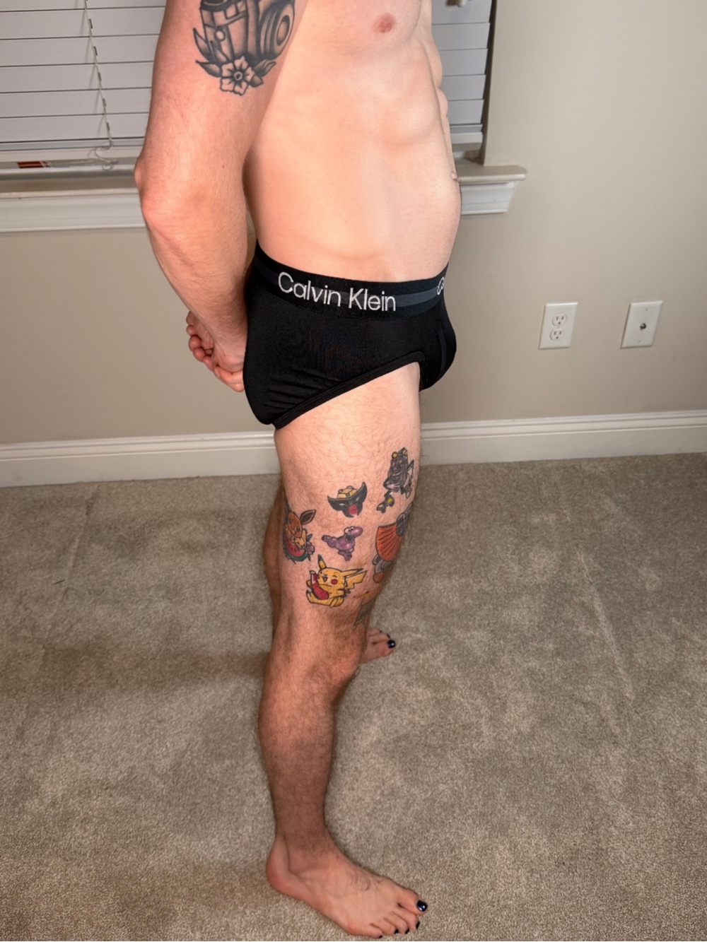 Calvin Klein Men's Black Classic Briefs Large - Picture 2 of 3